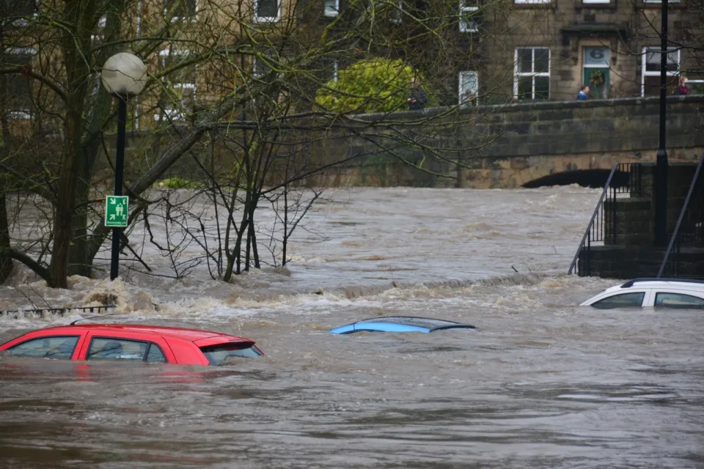 Handling a crisis like the floods that submerged this town takes expertise and experience